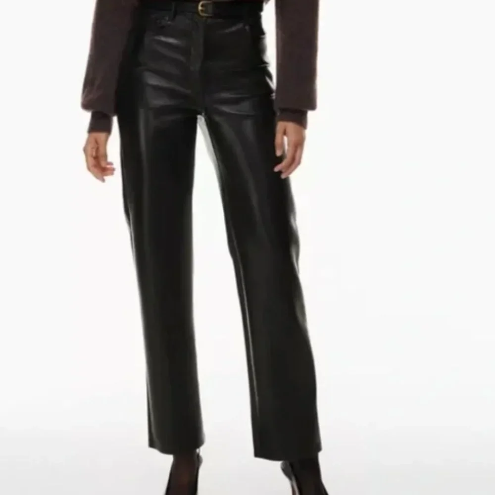 Aritzia- Wilfred Melina Black Leather Pants NWT Size 6 - Picture 1 of 4